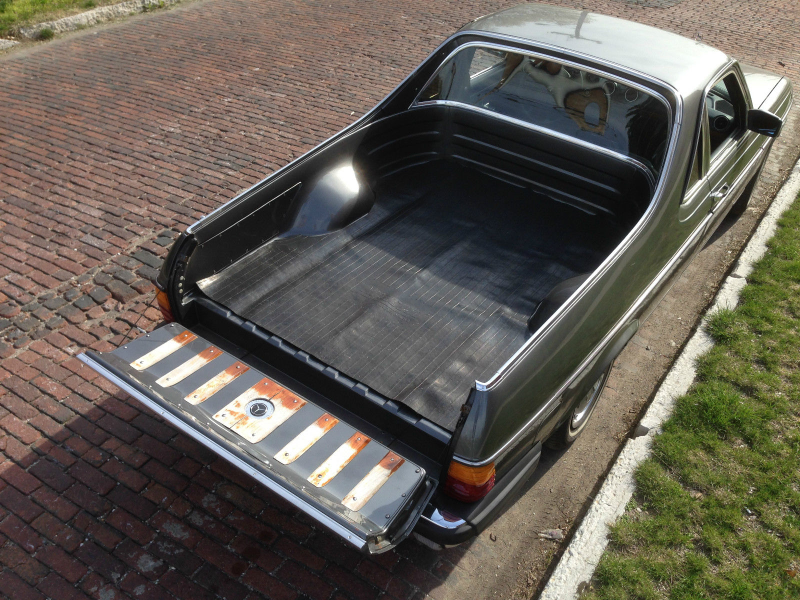 Illustration for article titled The Most Beautiful 1979 Mercedes Is Half El Camino
